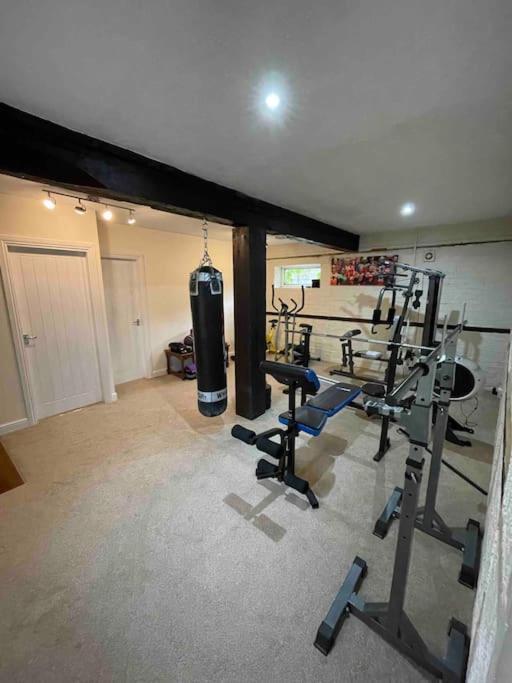 The Old Hay Barn - Games Room, Gym, Sleeps 8 Godmanchester Exterior photo