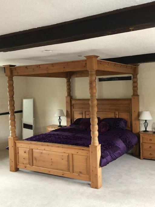 The Old Hay Barn - Games Room, Gym, Sleeps 8 Godmanchester Exterior photo